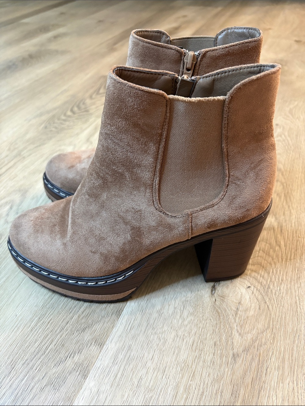 Altar'd State Sonata Platform Booties Tan Suede 7.5 boho classic essential